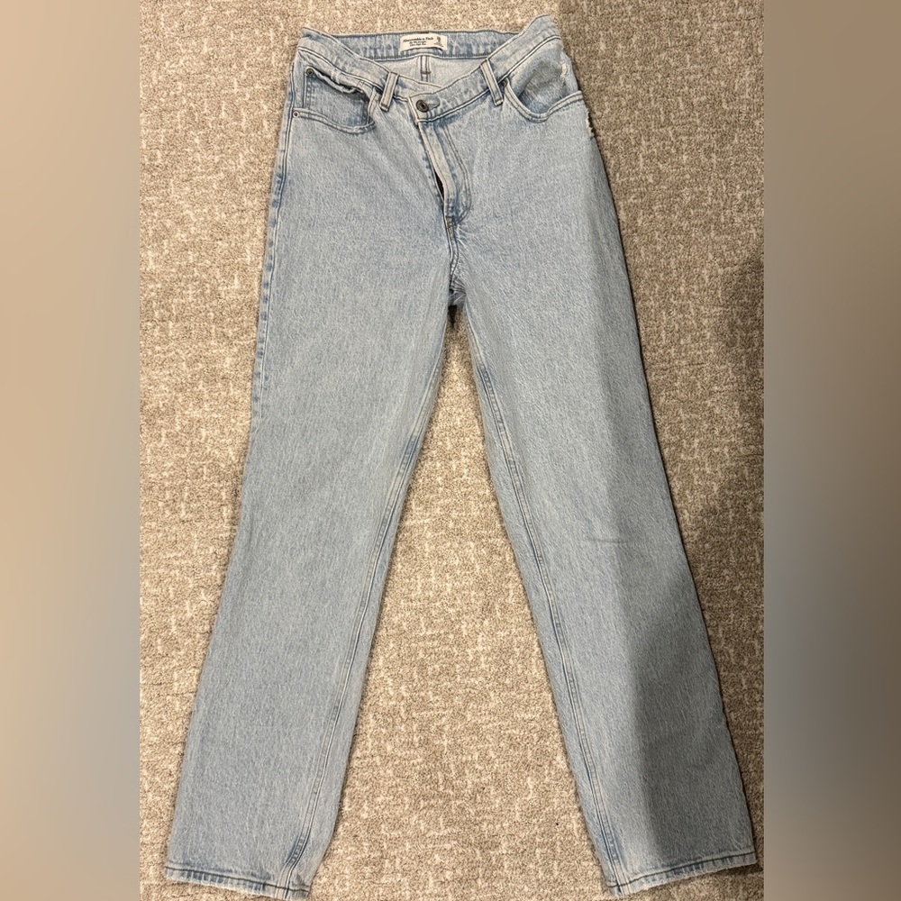 Abercrombie 90’s Straight